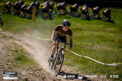 5709 20220618122544 IMG 3398-Copy